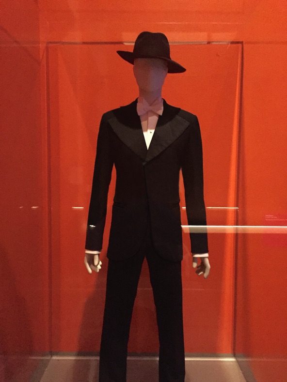 David Bowie Tuxedo|David Bowie|Grammy Awards|Jan Girard